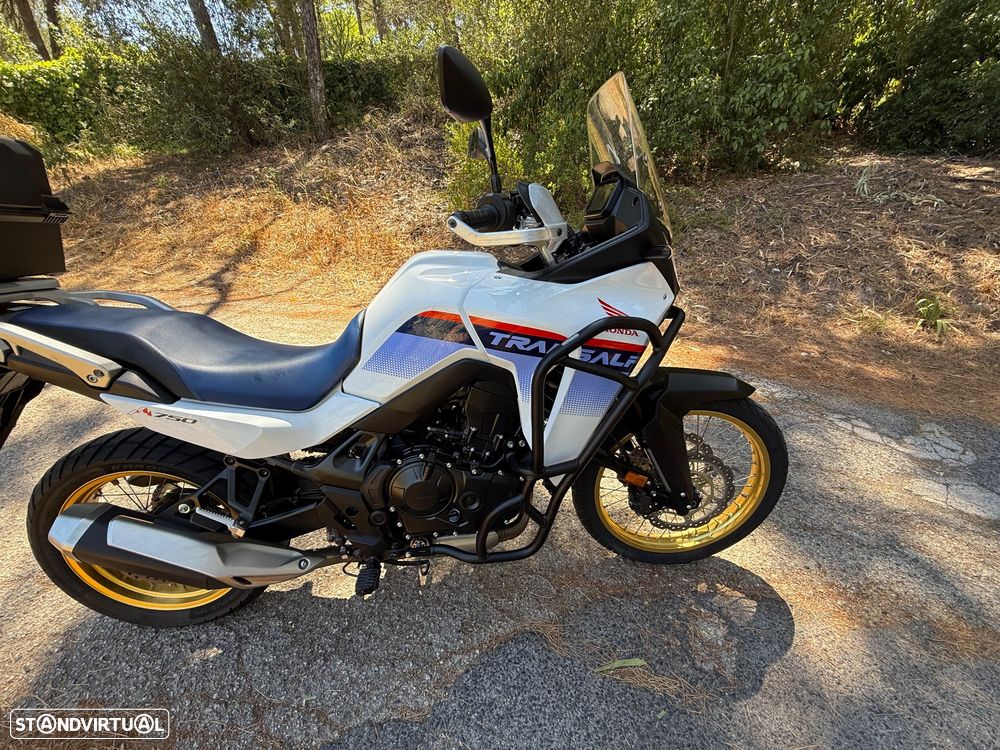 Honda Transalp 750 - 14