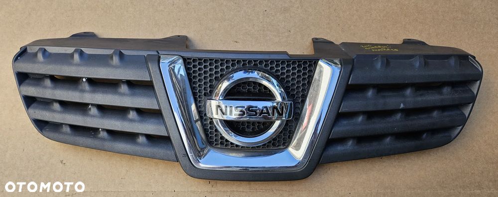 Nissan Qashqai II 2 grill atrapa - 4
