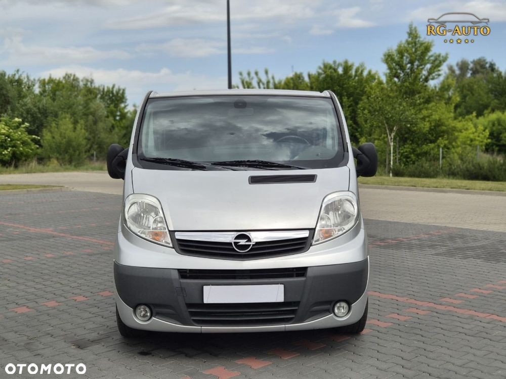 Opel Vivaro - 17