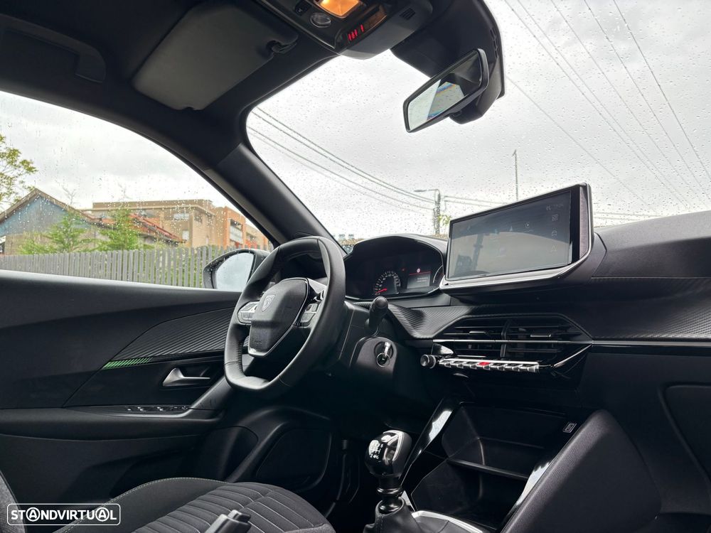 Peugeot 2008 1.2 PureTech Active - 14