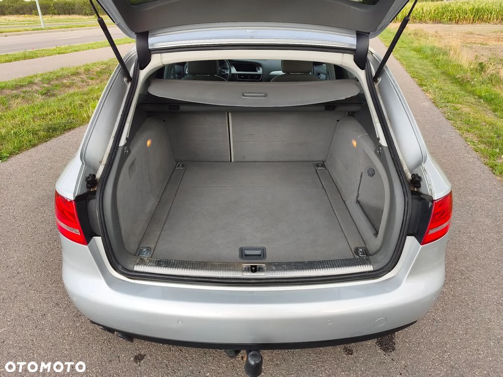 Audi A4 Avant 2.0 TDI e DPF Ambiente - 23