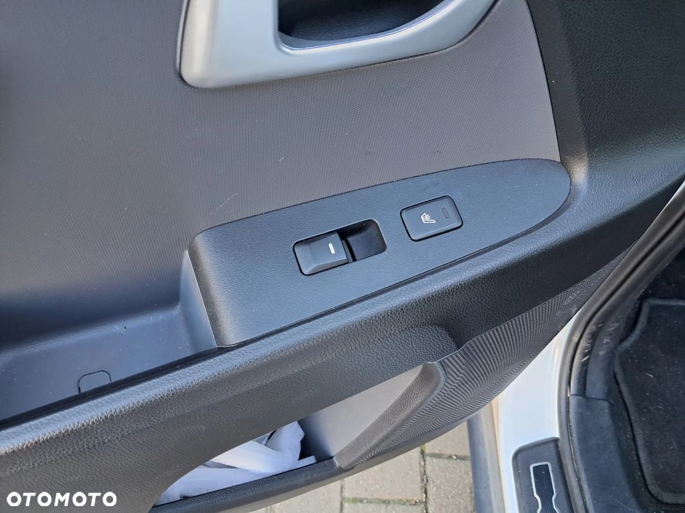 Kia Sportage 2.0 XL 2WD - 10