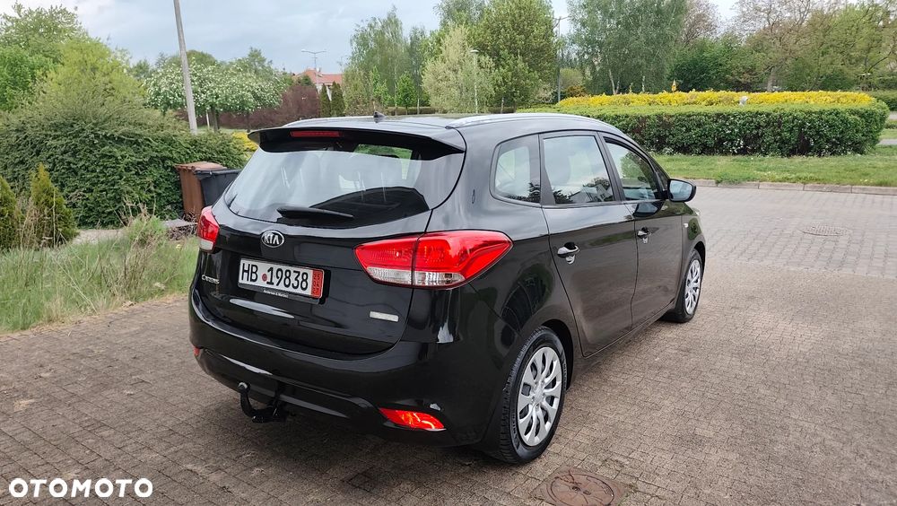 Kia Carens 1.6 GDI Fifa World Cup Edition - 20