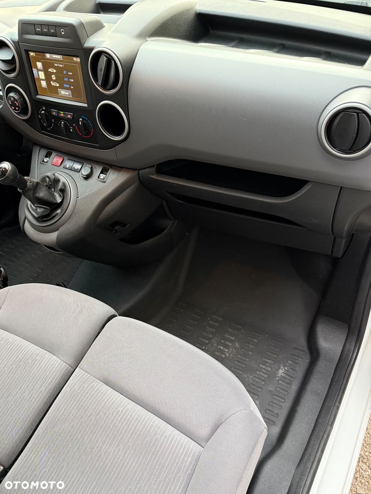 Peugeot Partner - 17