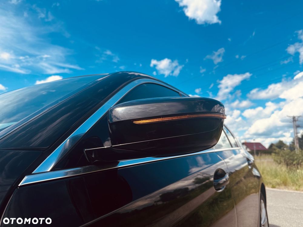 BMW Seria 5 520d Luxury Line - 15
