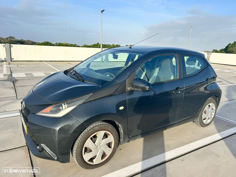 Toyota Aygo 1.0 - 9