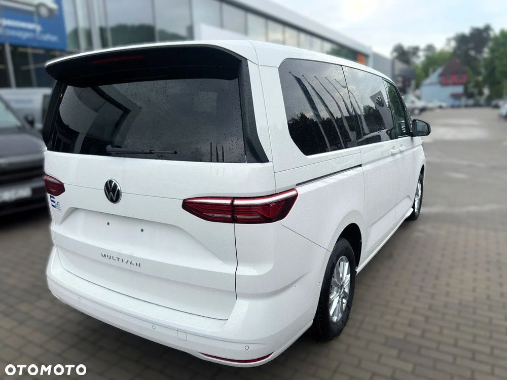 Volkswagen Multivan 2.0 TDI L2 Family DSG - 11