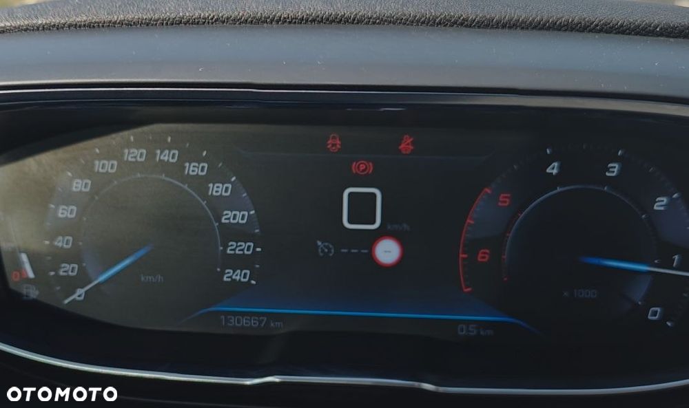 Peugeot 3008 1.5 BlueHDi Allure S&S - 13