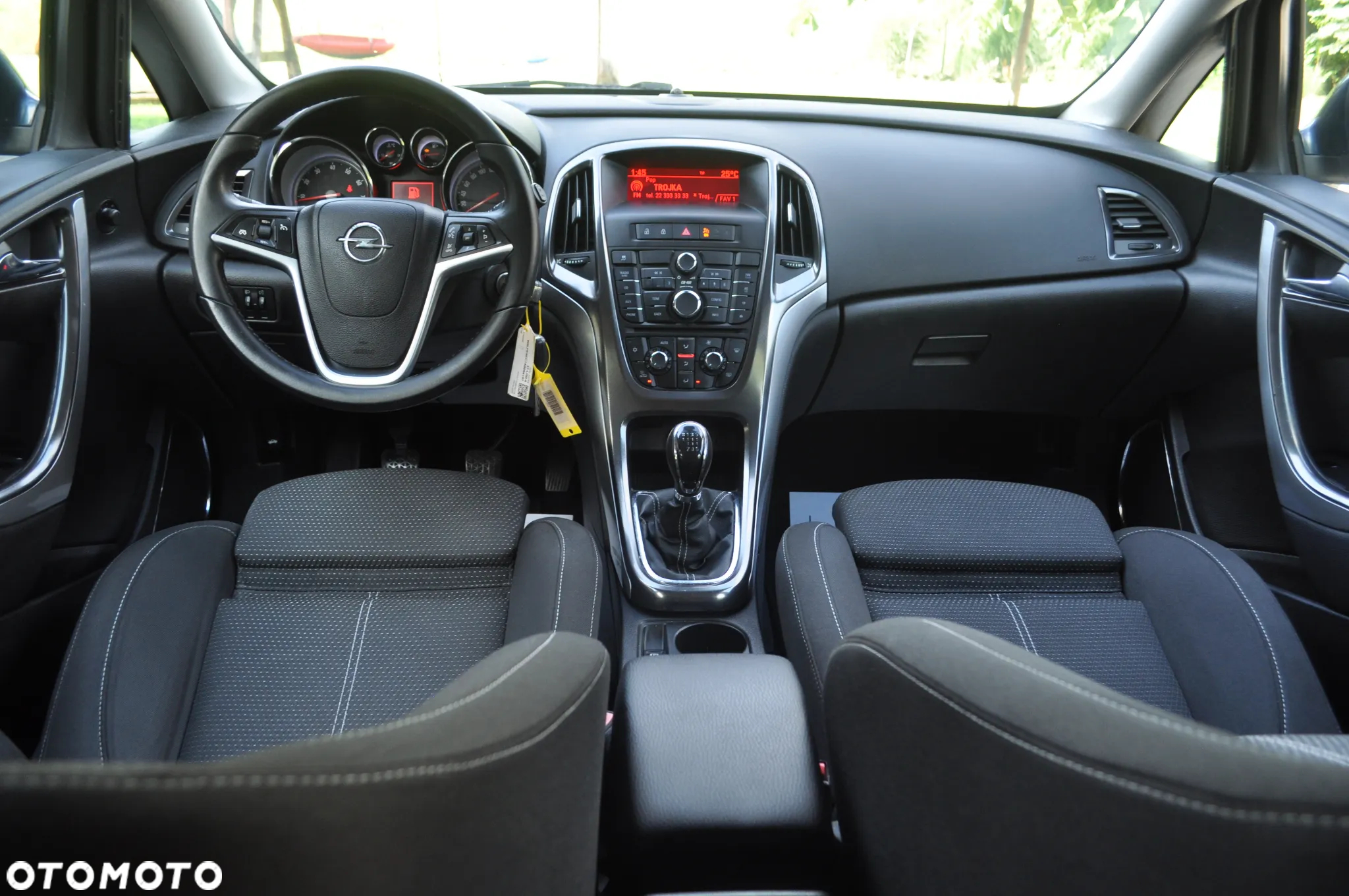 Opel Astra 1.4 Turbo Cosmo - 28