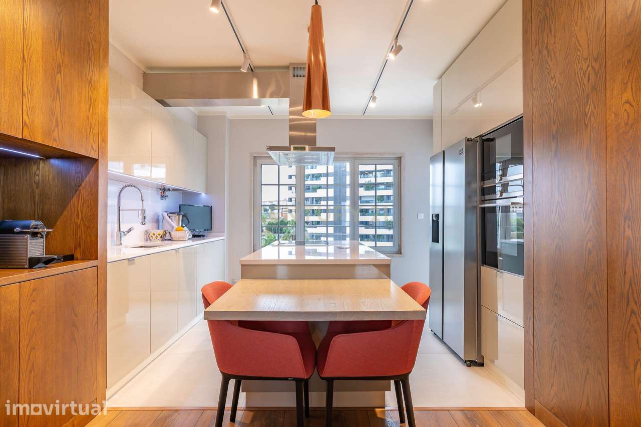Penthouse T4 Duplex | Edificio Ecrã | Parque das Nações - Grande imagem: 3/42