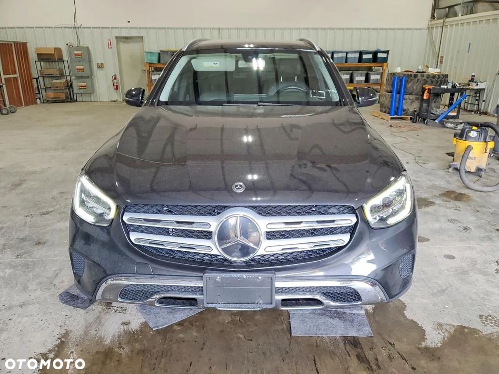 Mercedes-Benz GLC 300 4Matic 9G-TRONIC - 5