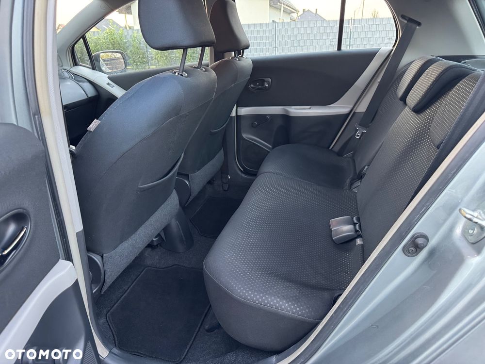 Toyota Yaris 1.33 VVT-i Life - 20