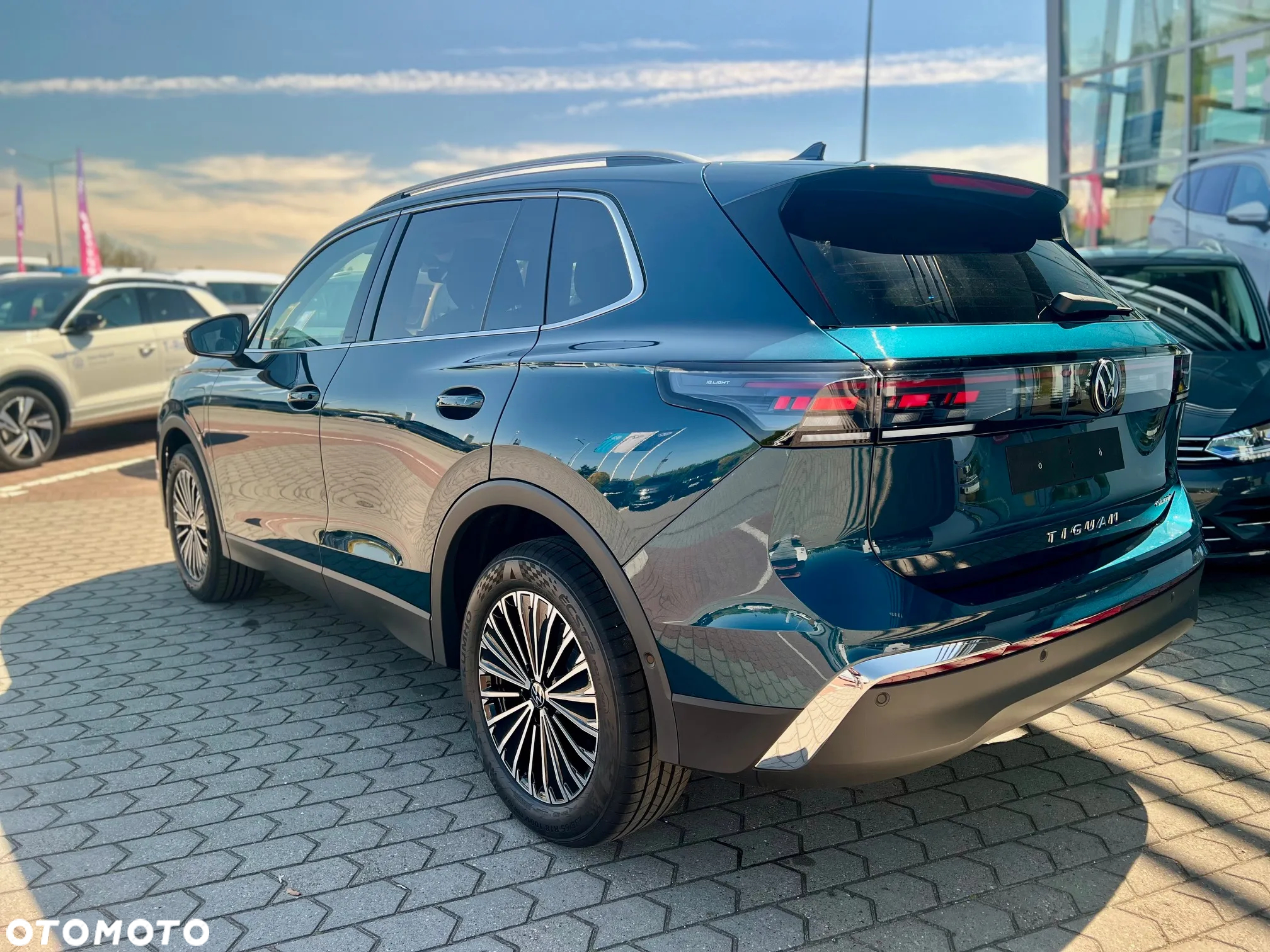 Volkswagen Tiguan 1.5 eHybrid PHEV Elegance DSG - 3