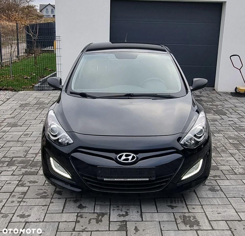 Hyundai i30 1.4 Classic + - 3