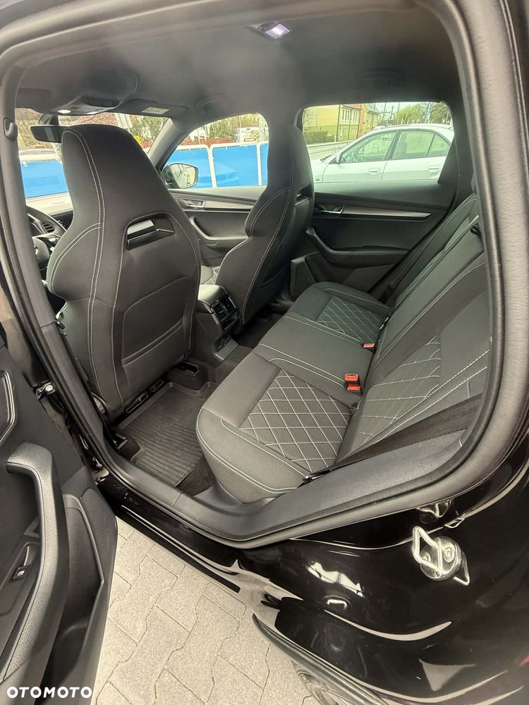 Skoda Karoq 2.0 TDI SCR 4x2 Sportline - 14