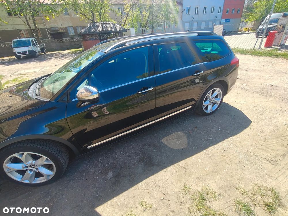 Citroën C5 HDi 140 FAP CrossTourer - 9