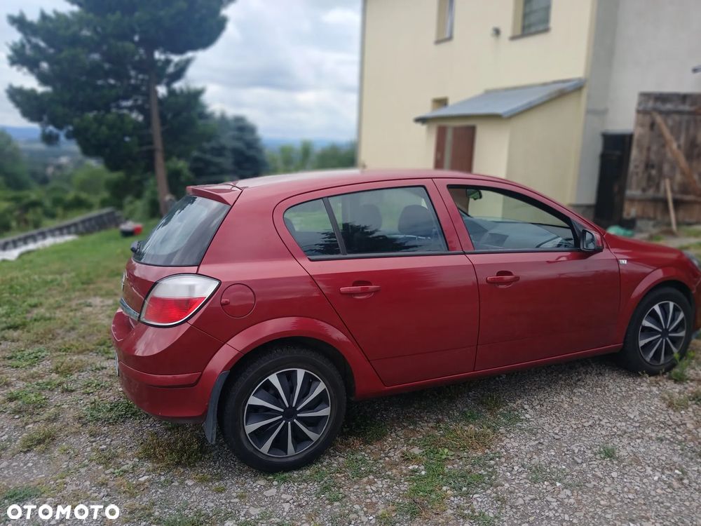 Opel Astra - 4