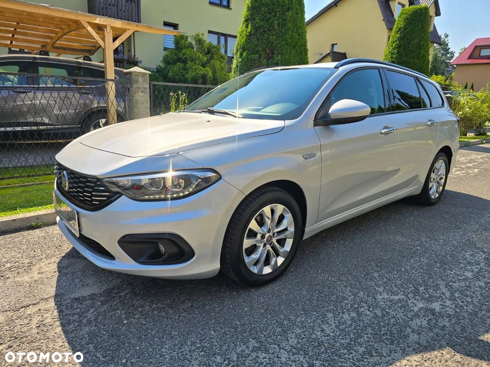 Fiat Tipo 1.4 T-Jet Lounge - 4