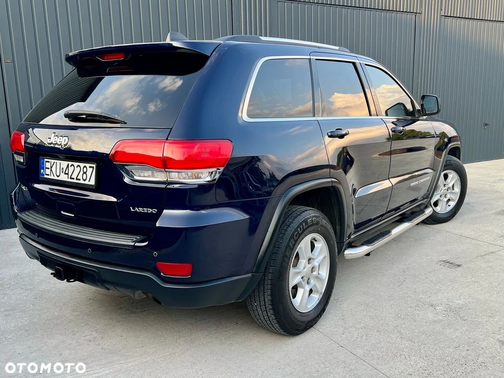 Jeep Grand Cherokee - 12