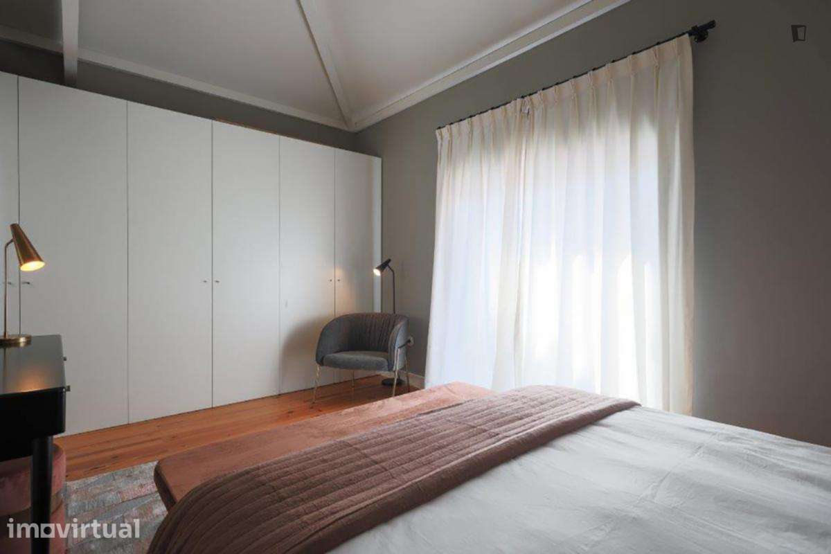 Apartamento com 2 quartos - localizado em Sé Porto - Grande imagem: 5/32