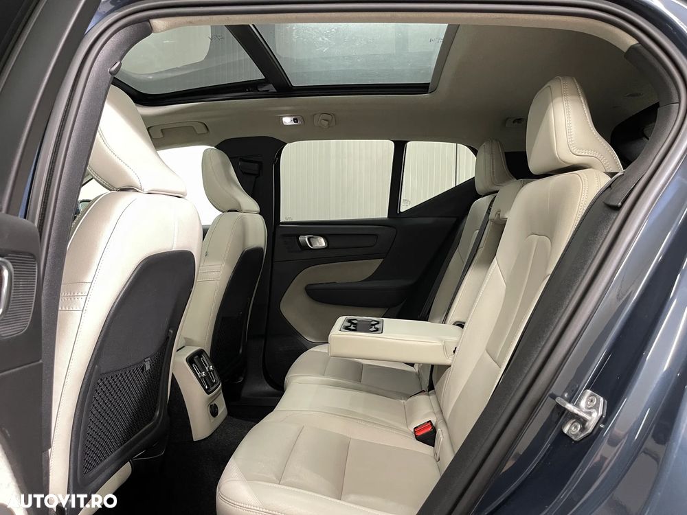 Volvo XC 40 Recharge T5 Twin Engine AT7 Inscription - 13