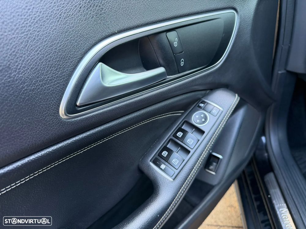 Mercedes-Benz CLA 200 d Shooting Brake Urban Aut. - 16