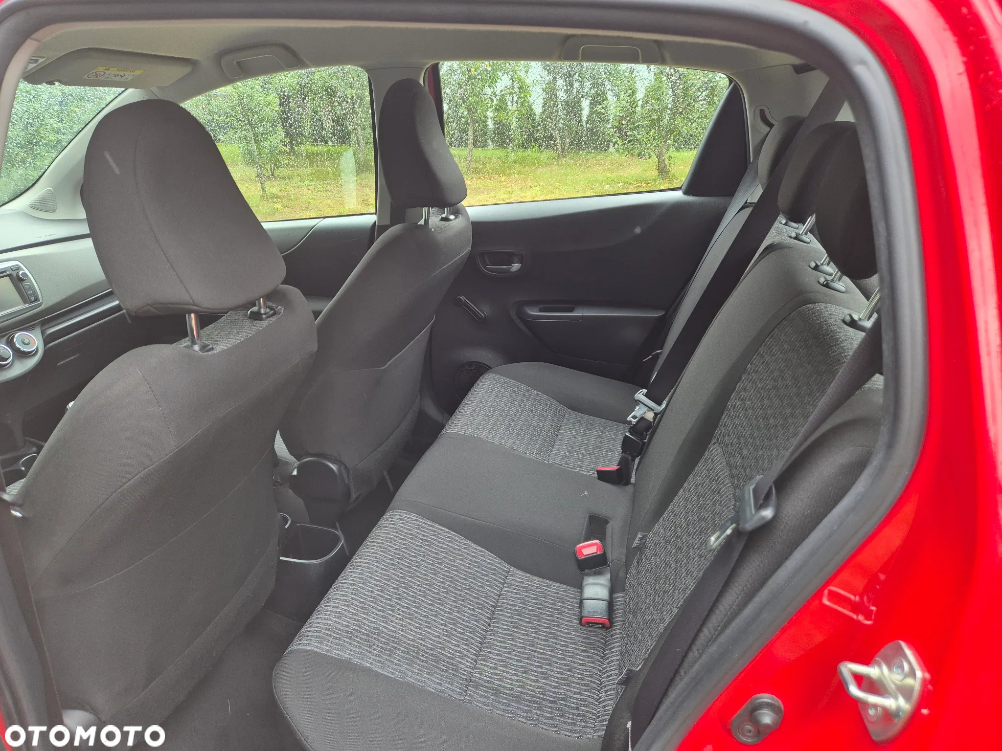 Toyota Yaris - 16