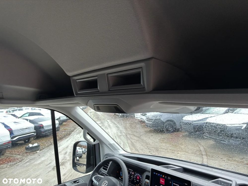 Volkswagen Crafter 35 Furgon LONG/L5H3, 2.0 BiTDI 177KM, Wysoki dach, r. o. 4490mm - 39