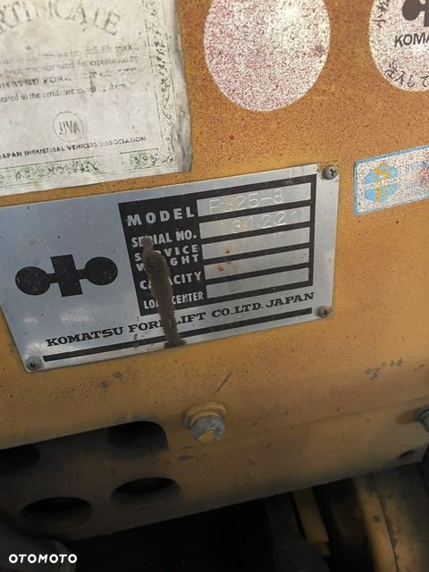 Komatsu FG 118T - 13