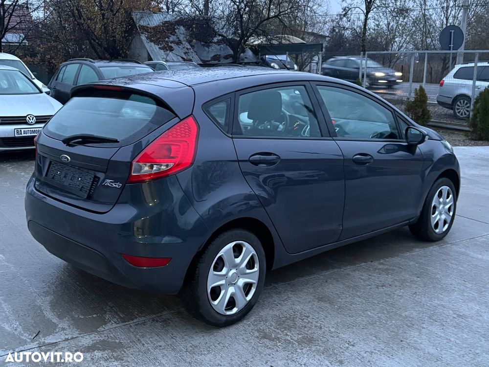 Ford Fiesta 1.25 Ghia - 3