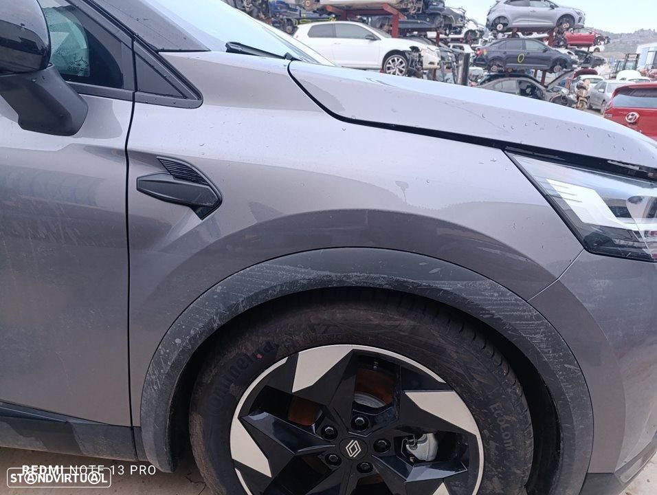GUARDA-LAMAS FRENTE DIREITO RENAULT CAPTUR II - 1