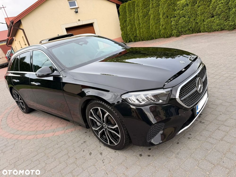 Mercedes-Benz Klasa E 300 de PHEV 4-Matic Avantgarde 9G-Tronic - 1