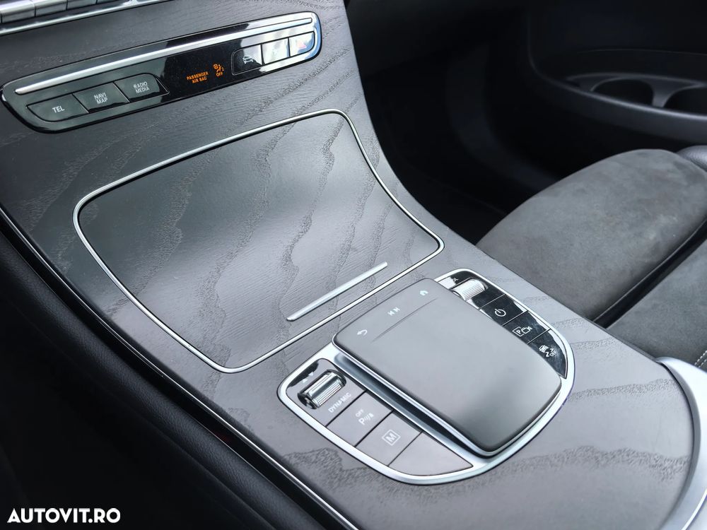 Mercedes-Benz GLC 300 de 4Matic 9G-TRONIC AMG Line - 18