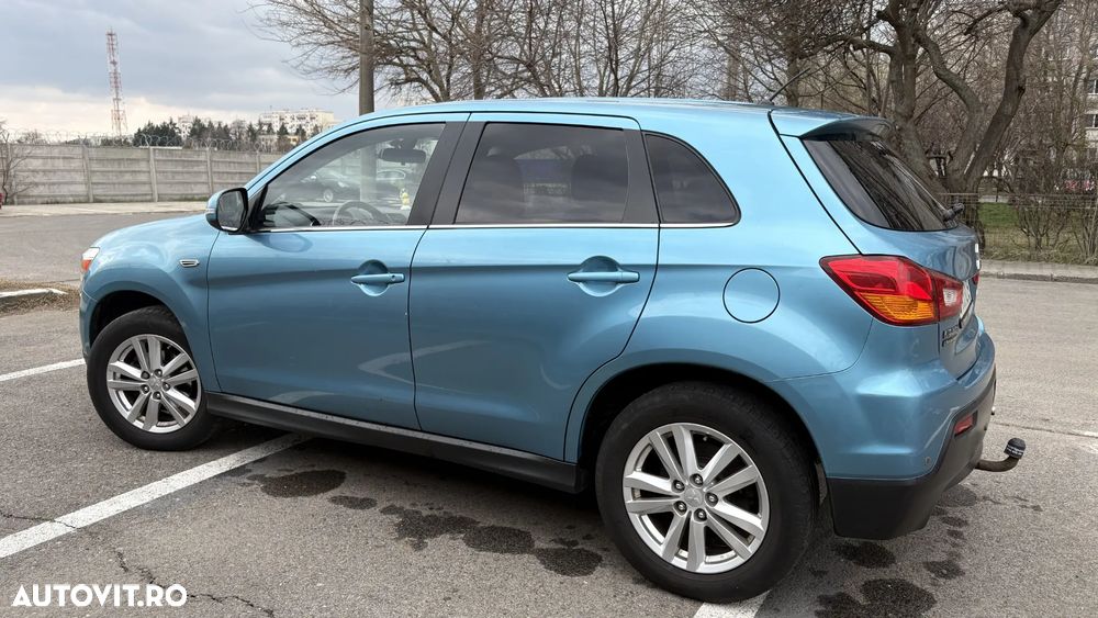 Mitsubishi ASX 1.8 DID 2WD Intense A15 - 4