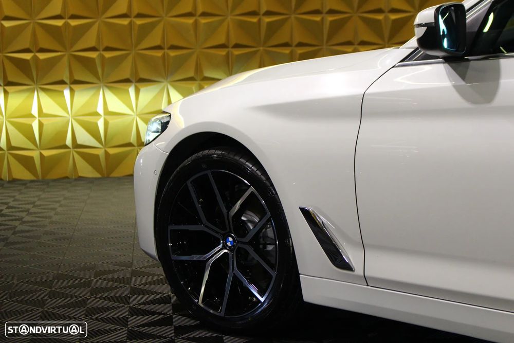 BMW 520 d Line Luxury Auto - 13