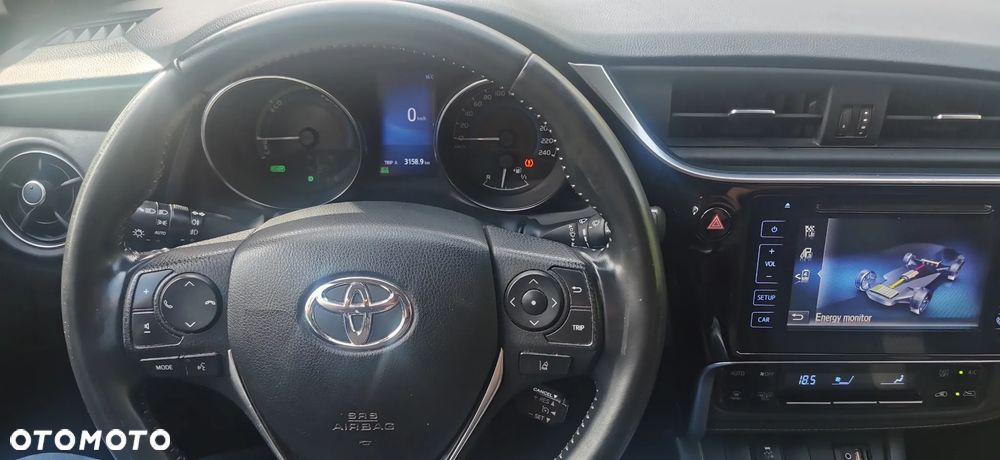 Toyota Auris - 21