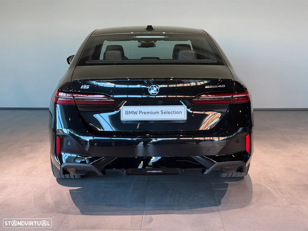 BMW i5 eDrive40 Pack Desportivo M - 5