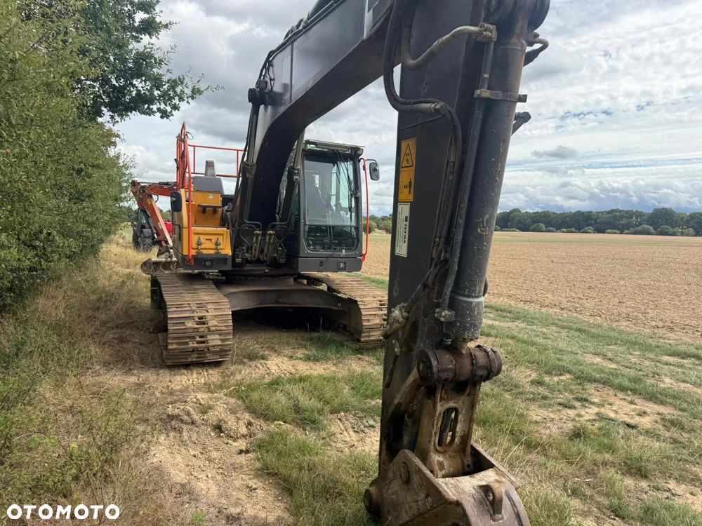 Volvo ec200el - 1