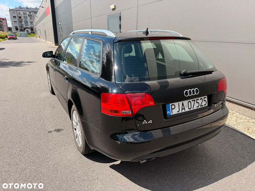 Audi A4 Avant 2.0 TDI - 13