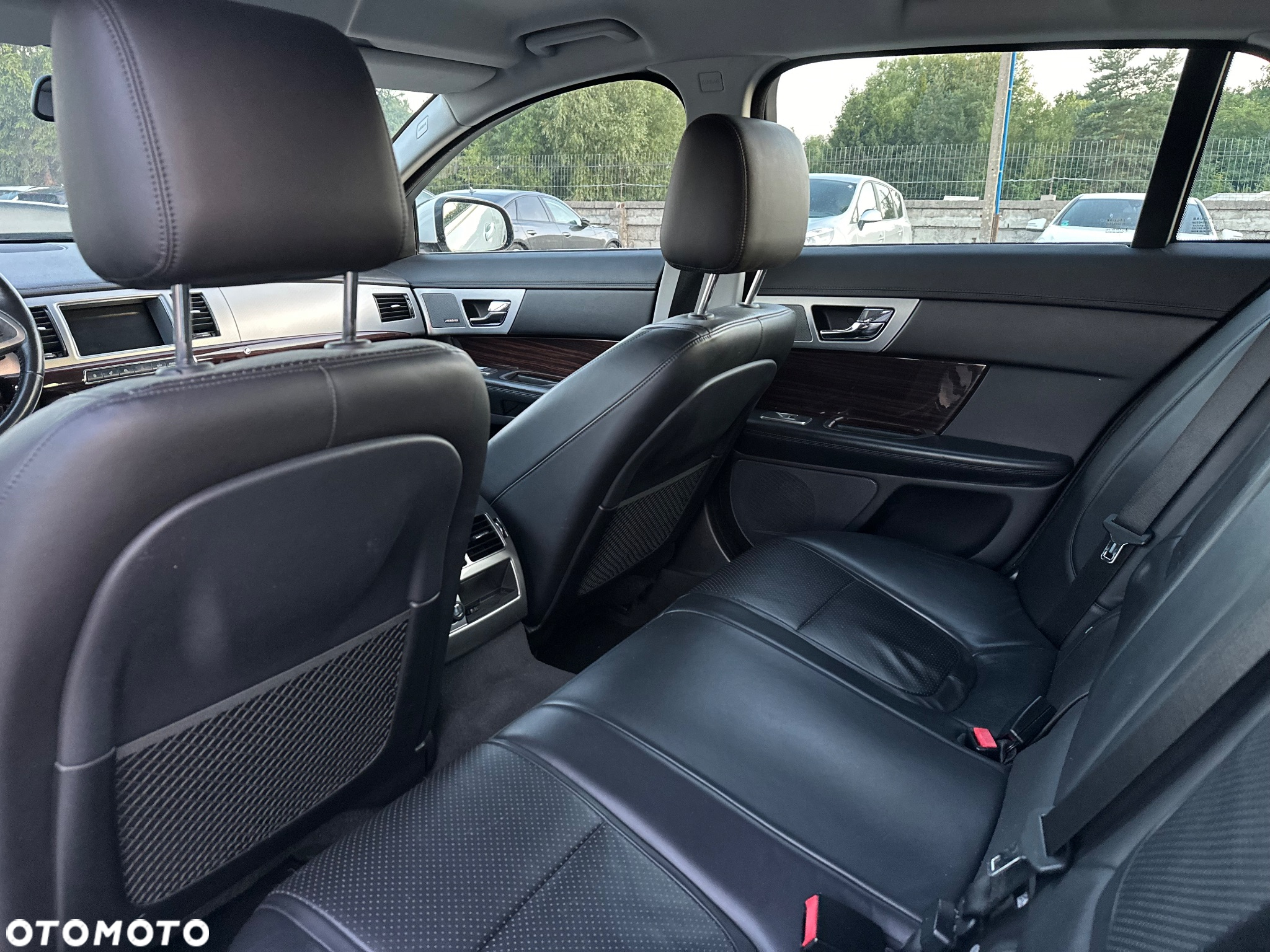 Jaguar XF 3.0 V6 Diesel S Sportbrake - 21