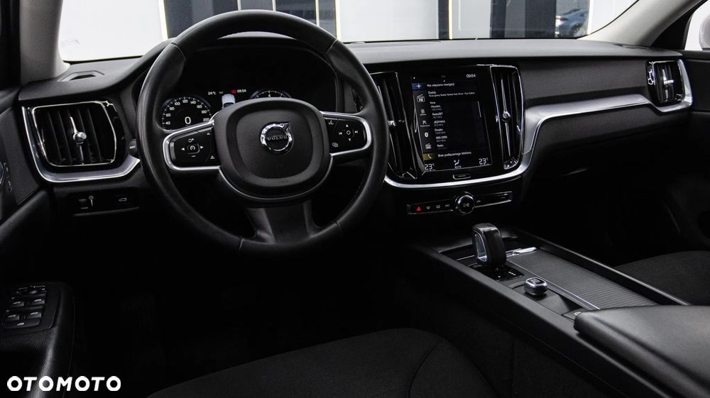 Volvo V60 B3 B Momentum Core - 15