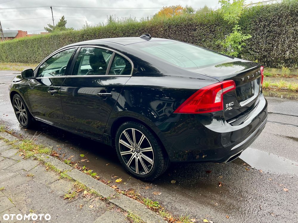 Volvo S60 T5 Powershift Summum - 4
