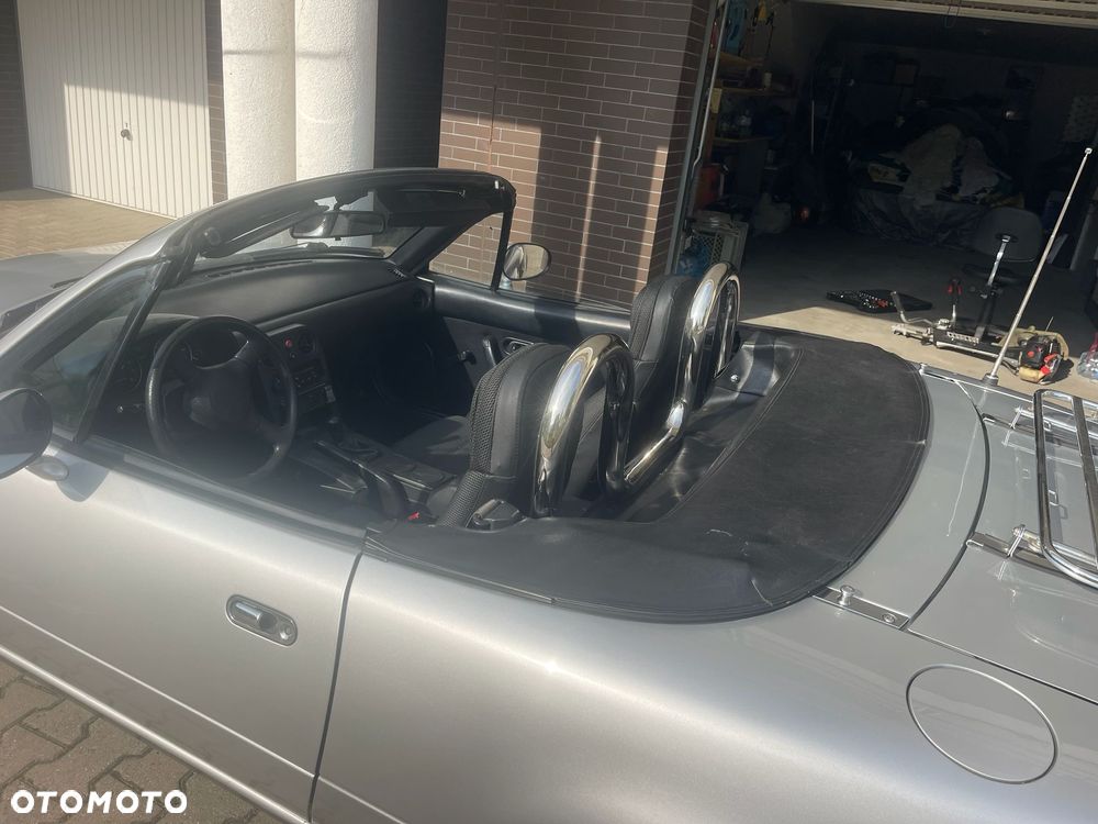 Mazda MX-5 1.6 - 8