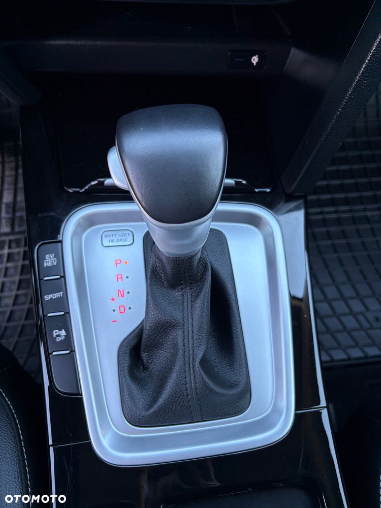 Kia XCeed 1.6 GDI DCT6 OPF Platinum Edition - 19
