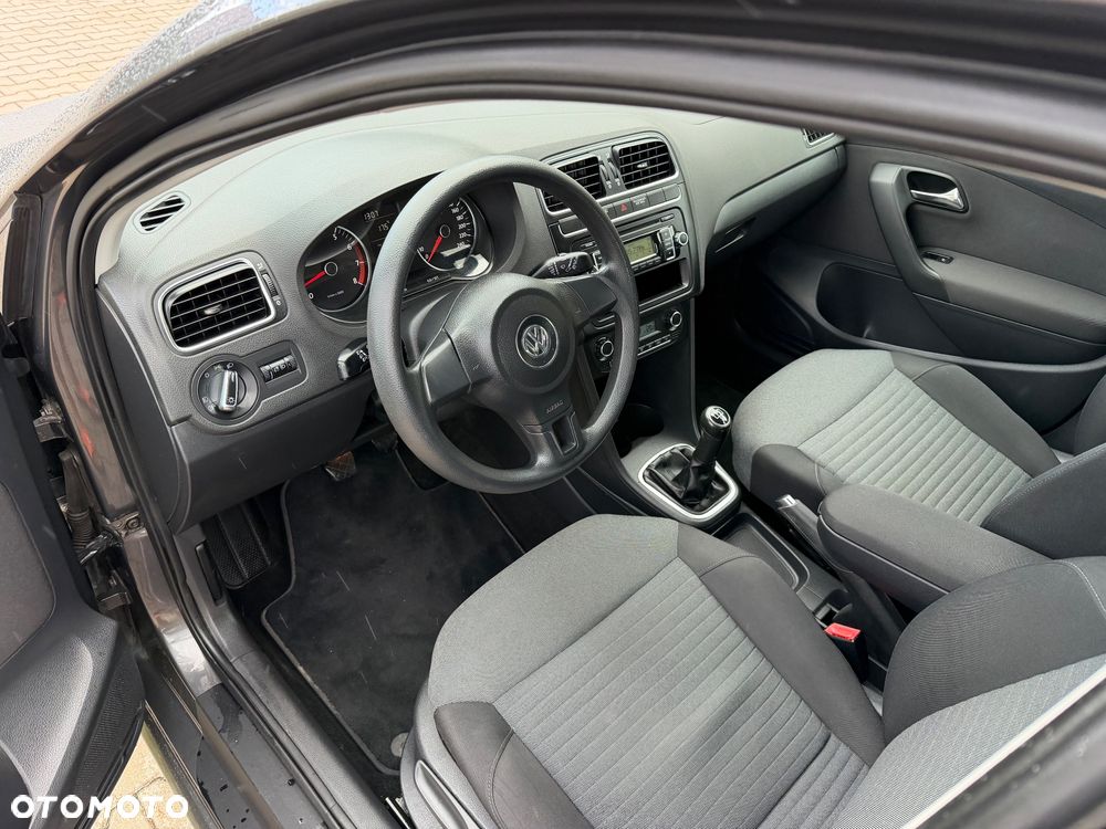 Volkswagen Polo 1.4 Comfortline - 22