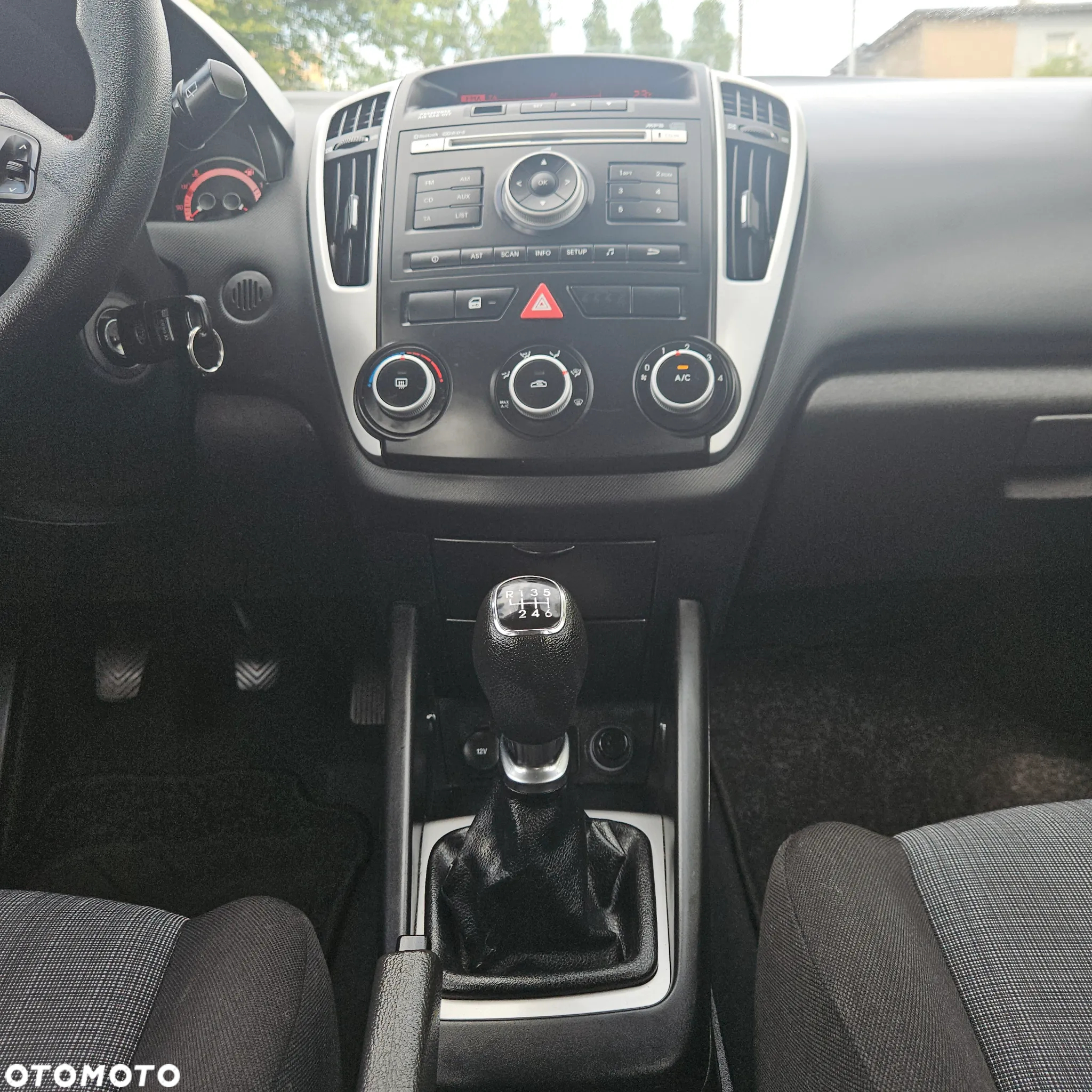 Kia Ceed Cee'd 1.6 Crdi Comfort + - 18