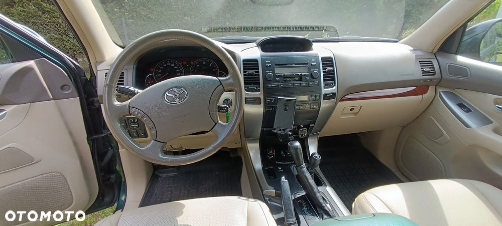 Toyota Land Cruiser 3.0 D Luna - 23