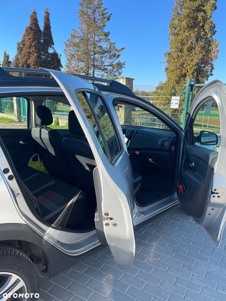 Dacia Sandero 0.9 TCe Techroad S&S - 6