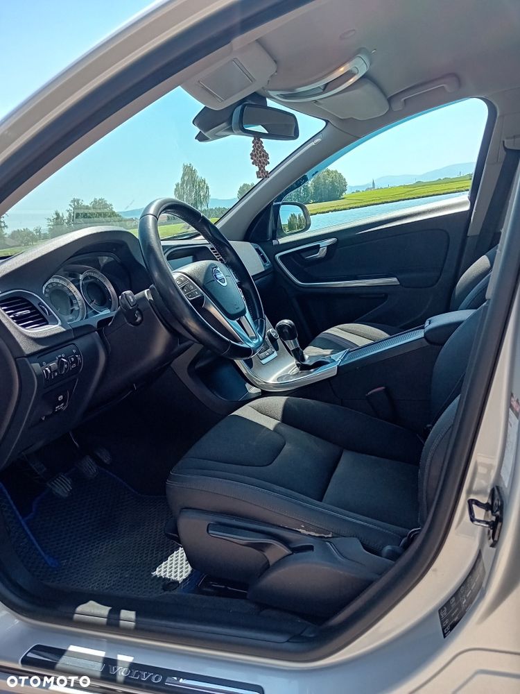 Volvo S60 - 5