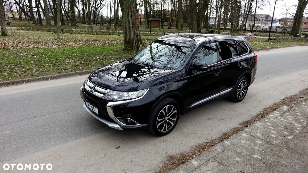 Mitsubishi Outlander 2.0 2WD Diamant - 26